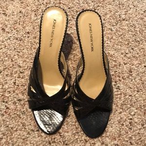 jones new york wedge heels